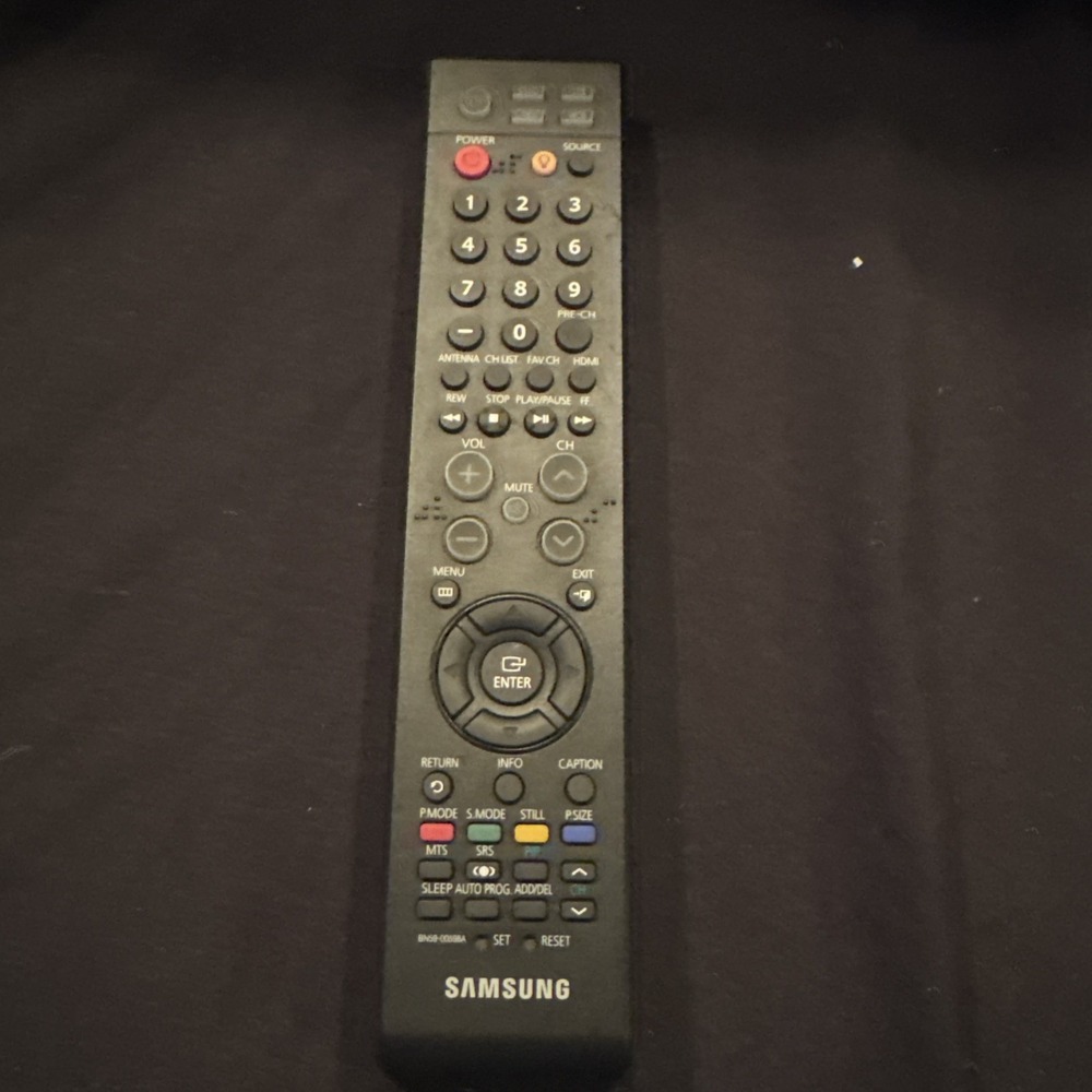 Samsung AA63-01361A Black TV Remote Control DVD STB Cable VCR Works